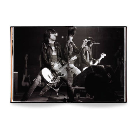 CRASH BANG: Pictures from a Punk 1976-1982