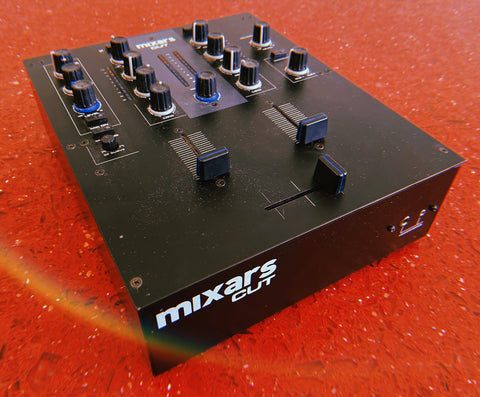 Mixars CUT 2-Channel Mixer [USED]