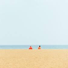 Poolside - Low Season